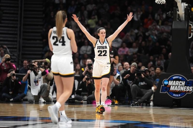 Caitlin Clark Iowa women's basketball